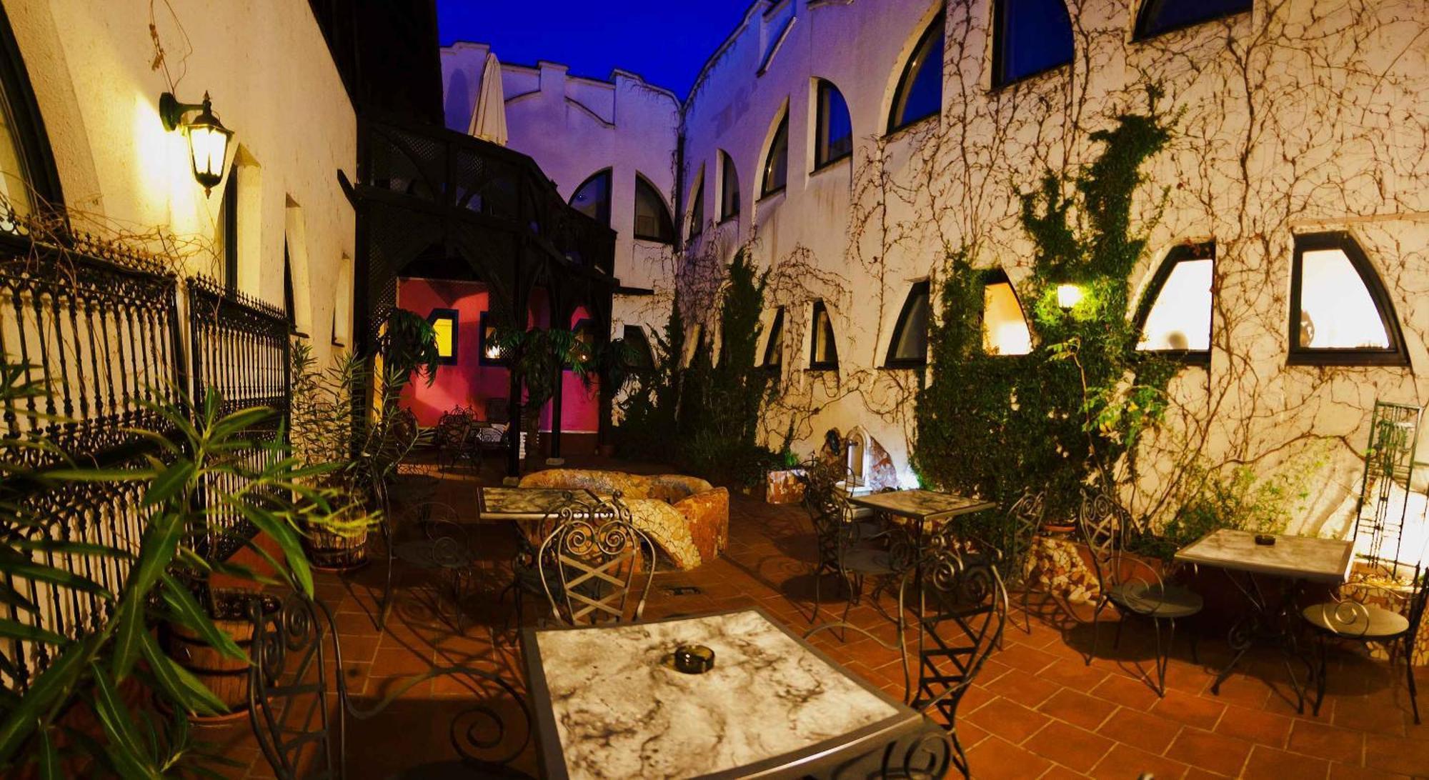 Hotel Janus Boutique &